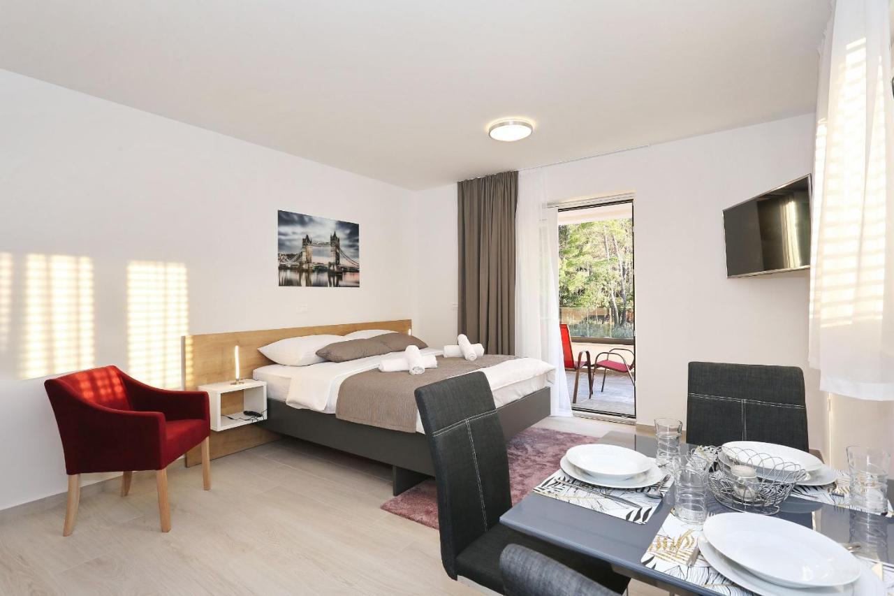 Villa Ankora 2 With Heated Pool 比奥格勒·纳·莫鲁 外观 照片