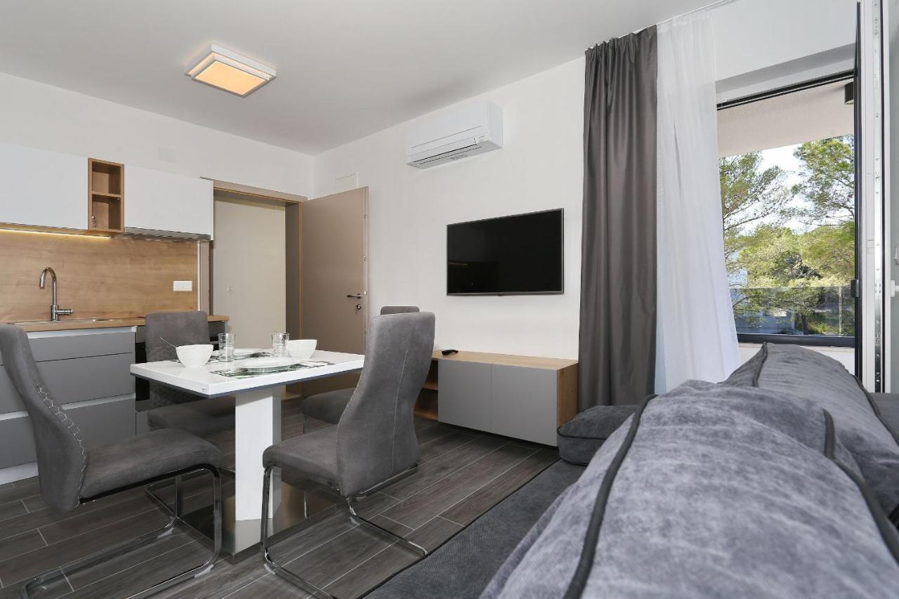Villa Ankora 2 With Heated Pool 比奥格勒·纳·莫鲁 外观 照片