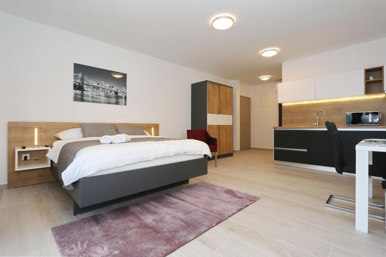 Villa Ankora 2 With Heated Pool 比奥格勒·纳·莫鲁 外观 照片