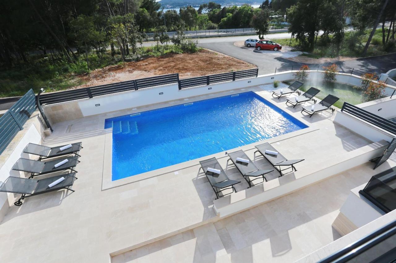 Villa Ankora 2 With Heated Pool 比奥格勒·纳·莫鲁 外观 照片