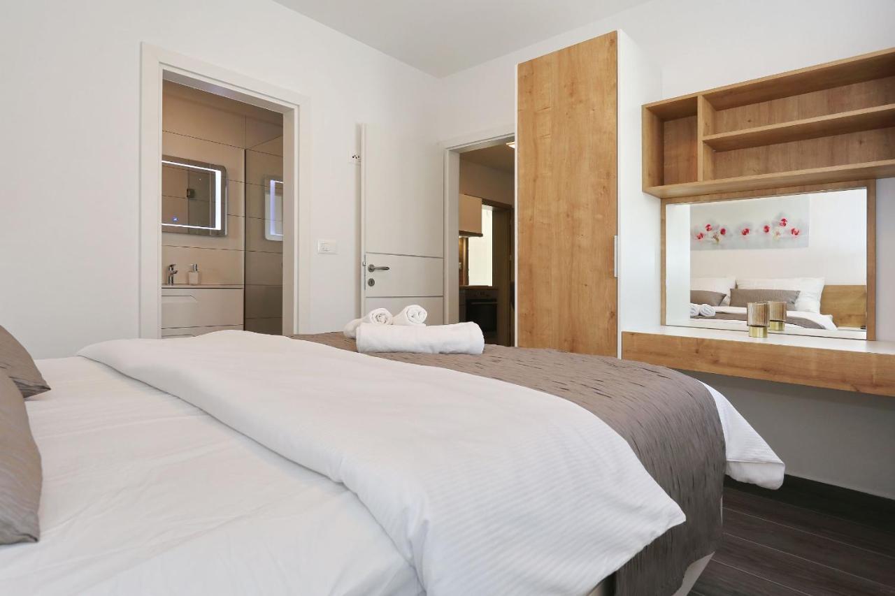 Villa Ankora 2 With Heated Pool 比奥格勒·纳·莫鲁 外观 照片